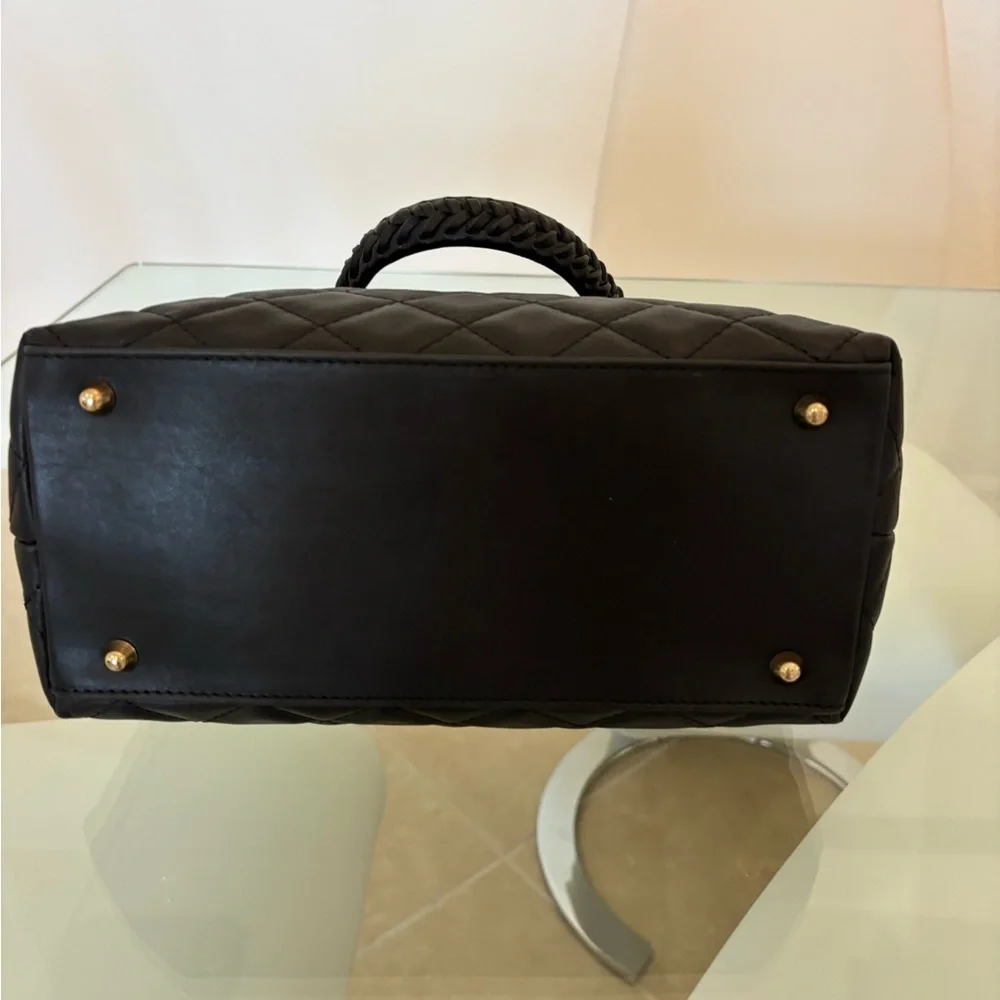 Black Quilted Leather Shoulder Bag with Gold Chain & Starp